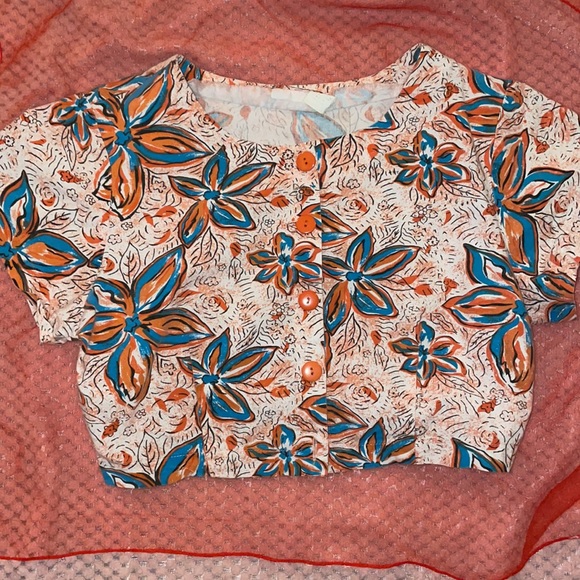 Vintage crop top ! 🤍🧡💙 - Picture 2 of 2